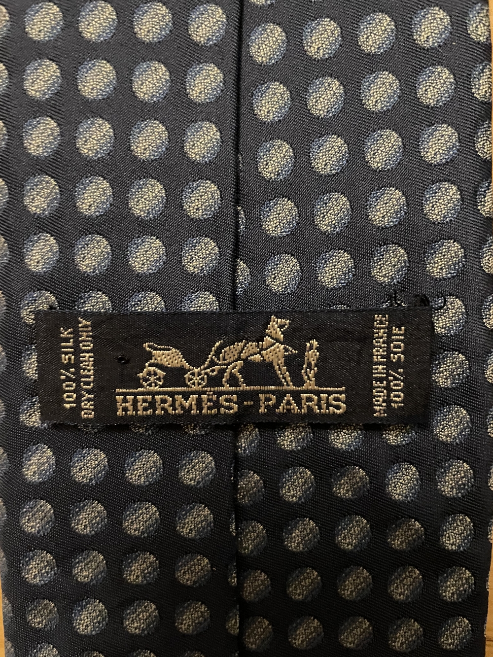 Hermes Navy Blue Polka Dot Men’s Tie - Picture 2 of 4